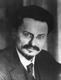 Leon Trotsky Portrait Prints: Leon Trotsky