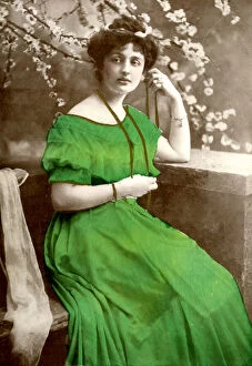 Images Dated 30th July 2007: Lilian Braithwaite (1873-1948), English actress, 1907