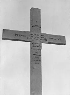 Memorial Cross Erected at Observation Hill to the Southern Party, 1913. Artist: Frank Debenham Memorial Cross Erected at Observation Hill to the Southern Party, 1913. Artist: Frank Debenham