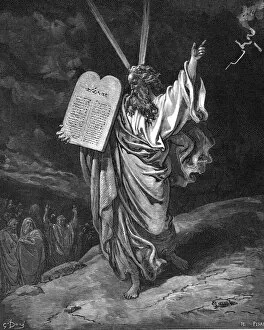 Images Dated 29th July 2005: Moses descending from Mount Sinai with the tablets of the law (Ten Commandments), 1866