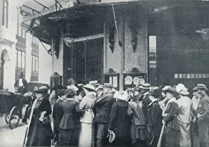Outside one of the Paris provision storeswhen a siege of the city was feared, c1914 Outside one of the Paris provision storeswhen a siege of the city was feared, c1914
