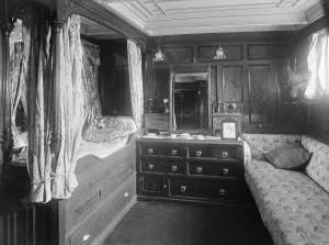 The Great Days of Yachting Gallery: The owners cabin on steam yacht Venetia, 1920. Creator: Kirk & Sons of Cowes