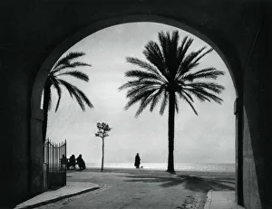 Quai des Etats-Unis, Nice, France, 1937. Artist: Martin Hurlimann