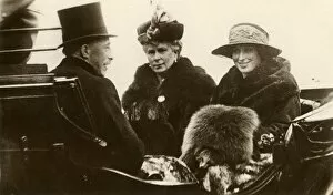 Queen Mary Of Teck Gallery: Queen Mary with the Princess Royal and Viscount Lascelles, 1923. Creator: Unknown