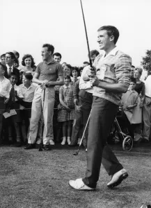 Roy Castle and Bruce Forsyth, Ealing Golf Course, London, 1963. Creator: Brian Foskett Roy Castle and Bruce Forsyth, Ealing Golf Course, London, 1963. Creator: Brian Foskett