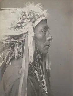 Edward Curtis Print: Runs Between, 1908