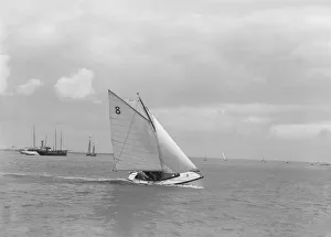 Lee Bow Gallery: Sailing dinghy Flutterell, 1922. Creator: Kirk & Sons of Cowes
