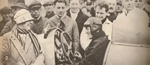 Showing the driving mechanism to interested spectators, c1927, (1935) Showing the driving mechanism to interested spectators, c1927, (1935)