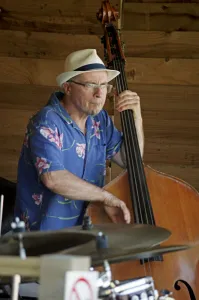 Simon Thorpe, Roger Beaujolais Quartet, Three Horseshoes, Knockholt, Kent, 1st June 2021 Simon Thorpe, Roger Beaujolais Quartet, Three Horseshoes, Knockholt, Kent, 1st June 2021