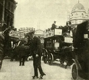In the thick of the Traffic by the Mansion House, 1910. Creator: Unknown In the thick of the Traffic by the Mansion House, 1910. Creator: Unknown