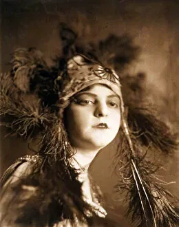 Images Dated 16th March 2011: Vera Nemchinova, Russian ballet dancer, 1910s
