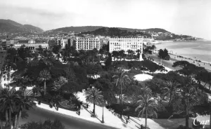 View of Albert I Gardens, Nice, South of France, early 20th century