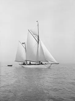 The Great Days of Yachting Gallery: The yawl Meander sailing in close-hauled, 1913. Creator: Kirk & Sons of Cowes