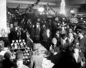 1931 Christmas Shopping in Barkers Department Store Print