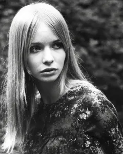 Retro Clothing Trends Prints: Maudie James, fashion model 1966