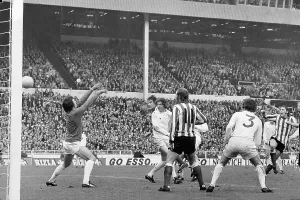 Ian Porterfield's Goal Print