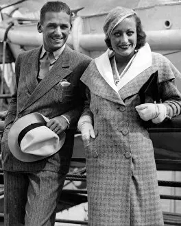 Images Dated 19th December 2019: Joan Crawford, and Douglas Fairbanks Jnr
