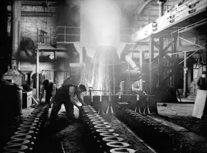 At the Royal Ordnance factory 1939 At the Royal Ordnance factory 1939