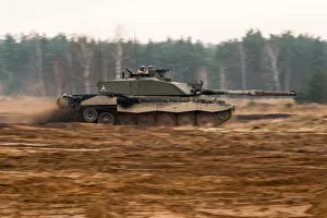 Images Dated 16th November 2014: Challenger 2 Tank Moving Quickly During Exercise in Poland