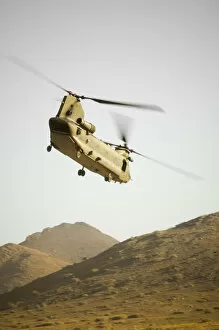 Images Dated 12th October 2009: Chinook in North African Exercise