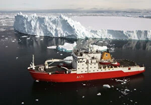 Images Dated 28th February 2007: HMS Endurance