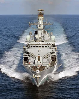 HMS Kent carries out manoeuvres off the coast of Djibouti HMS Kent carries out manoeuvres off the coast of Djibouti