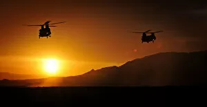 Images Dated 19th April 2014: RAF Chinook Helicopters at Sunset