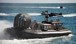 Images Dated 6th October 2012: Royal Marine LCAC(LR) Hovercraft
