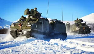 Tracked Gallery: Royal Marines Teach USMC on their Over Snow Vehicle of Choice