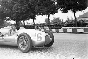 Images Dated 17th April 2020: 1939 Swiss GP