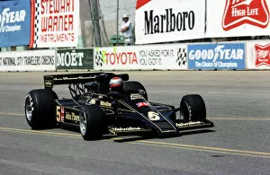 Images Dated 3rd April 1977: 1977 United States GP West