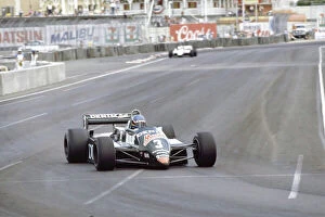 Images Dated 25th September 1982: 1982 Caesars Palace GP