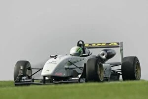 Images Dated 4th April 2005: 2005 British Formula Three Championship Donington Park, England. April 3rd, 2005