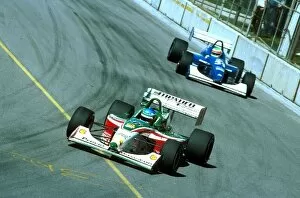 Images Dated 18th July 2001: Dayton Indy Lights Championship: Seventh place finisher Derek Higgins Mexpro Racing leads third