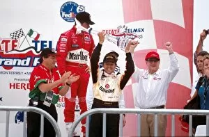 Images Dated 27th March 2001: FEDEX Champ Car Championship: Winner Cristiano Sa Matta, centre