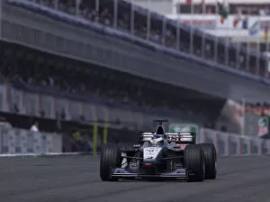 Images Dated 7th May 2000: Formula One Spanish Grand Prix Mika Hakkinen on his way to victory Barcelona, Spain