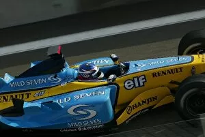 Images Dated 4th December 2003: Formula One Testing: Heikki Kovalainen tests for the Renault team
