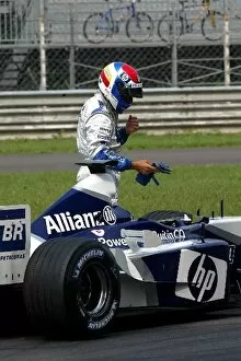 Images Dated 5th June 2003: Formula One Testing: Marc Gene Williams BMW FW25 lost all power coming out of the first chicane