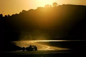 Images Dated 11th December 2005: Formula One Testing: Testing continues into the evening at Jerez. Nico Rosberg Williams