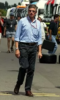 Images Dated 18th July 2002: Formula One World Championship: John Byfield Jenson Buttons Renault manager