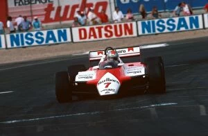 Images Dated 3rd August 2001: Formula One World Championship: John Watson Mclaren MP4B, 2nd place