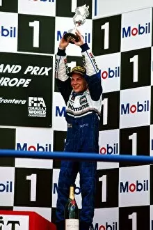 Images Dated 3rd September 2004: Formula One World Championship: Third placed Jacques Villeneuve Williams celebrates becoming