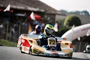 Images Dated 11th November 2002: Granja Viana 500 Kart Race: Felipe Massa won the event covering 746 laps with team mates Tony Kanaan