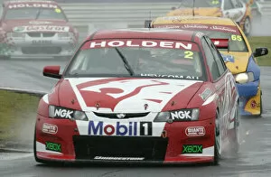 Images Dated 10th November 2003: HOLDEN V8 SUPERCAR DRIVER TODD KELLY 2ND IN RACE 1 IN NEW ZEALAND TODAY