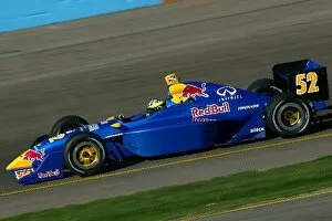 Images Dated 10th February 2002: Indy Racing League: Rookie, Tomas Scheckter practices at the Test in the West