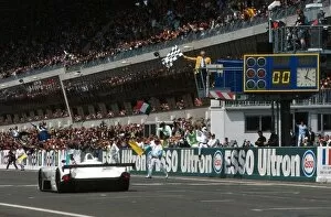 Images Dated 21st August 2002: Le Mans 24 Hours: Pierluigi Martini BMW V12 LMR crosses the line to win the 24 Hours
