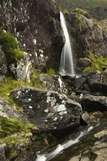 Images Dated 5th August 2006: Connor Pass, Dingle Peninsula, County Kerry, Ireland; Waterfall