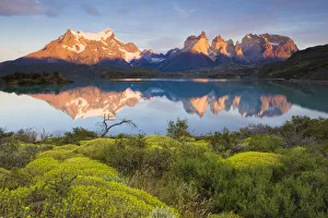 Cuernos del Paine and Lago Pehoe at sunrise, Torres del Paine National Park, Patagonia, Chile Cuernos del Paine and Lago Pehoe at sunrise, Torres del Paine National Park, Patagonia, Chile