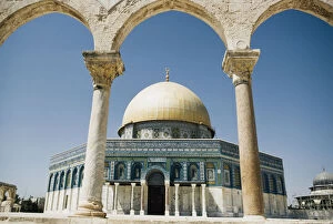 Images Dated 29th April 2004: Dome Of The Rock. Jerusalem, Israel