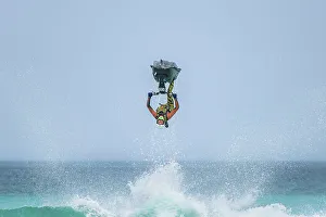 Stunt Gallery: GSL1971614